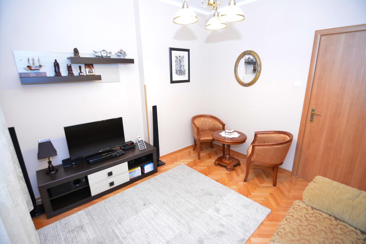Apartment Todor Котор Екстериор снимка